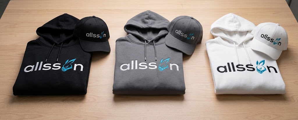 Allsson hoodie + Curved Snapback